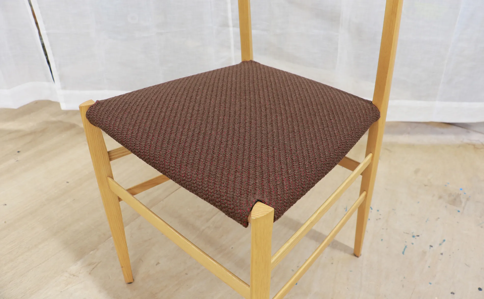 Cassina SUPERLEGGERA チェア張り替え 04