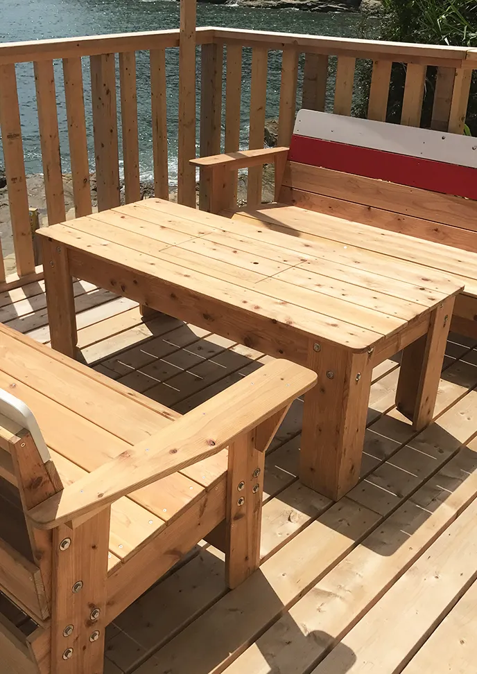 DECK TABLE CHAIR