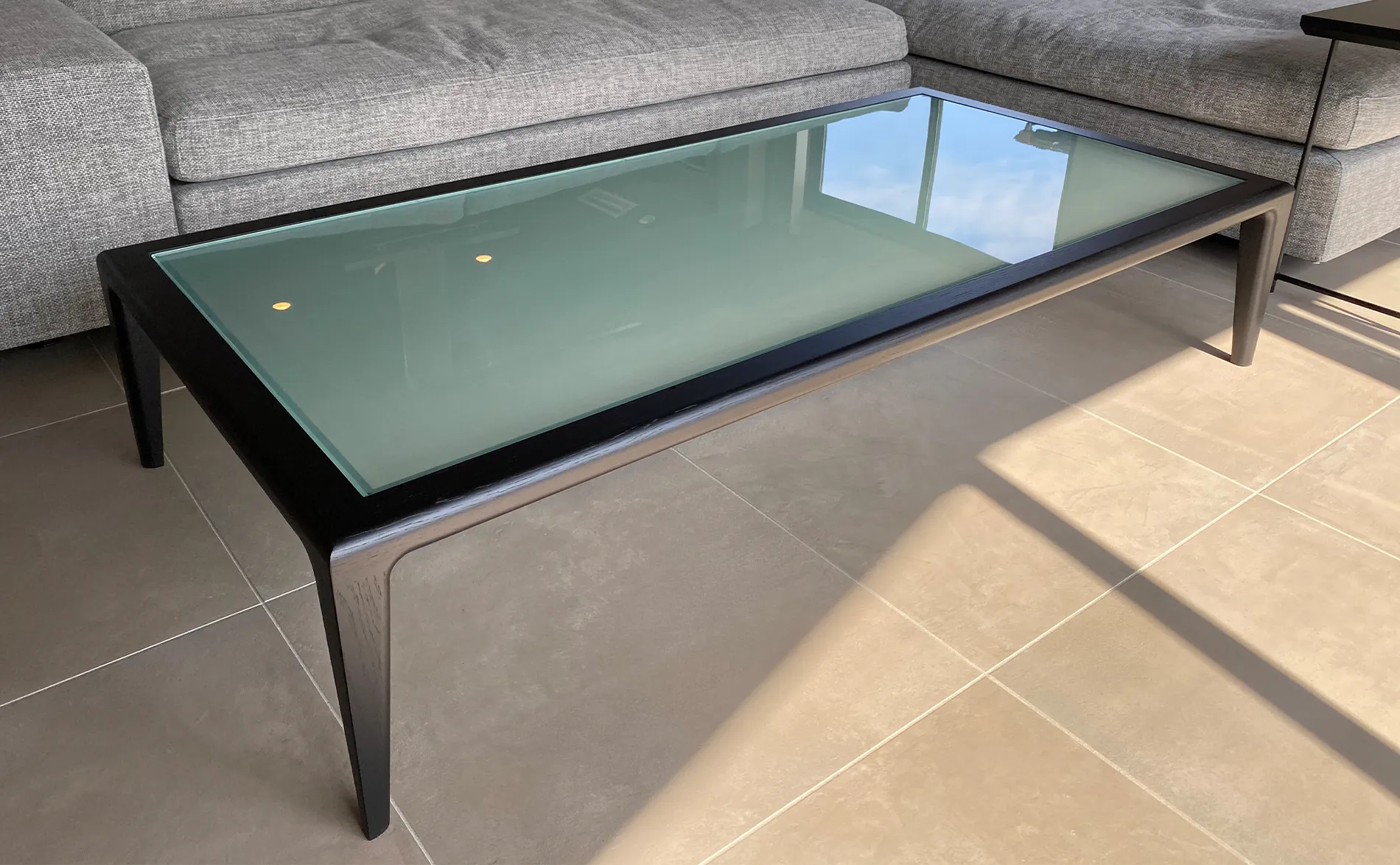 ガラス ローテーブル 02